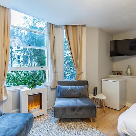 Sylish Studio Apartment Close To Station Brighton Екстериор снимка