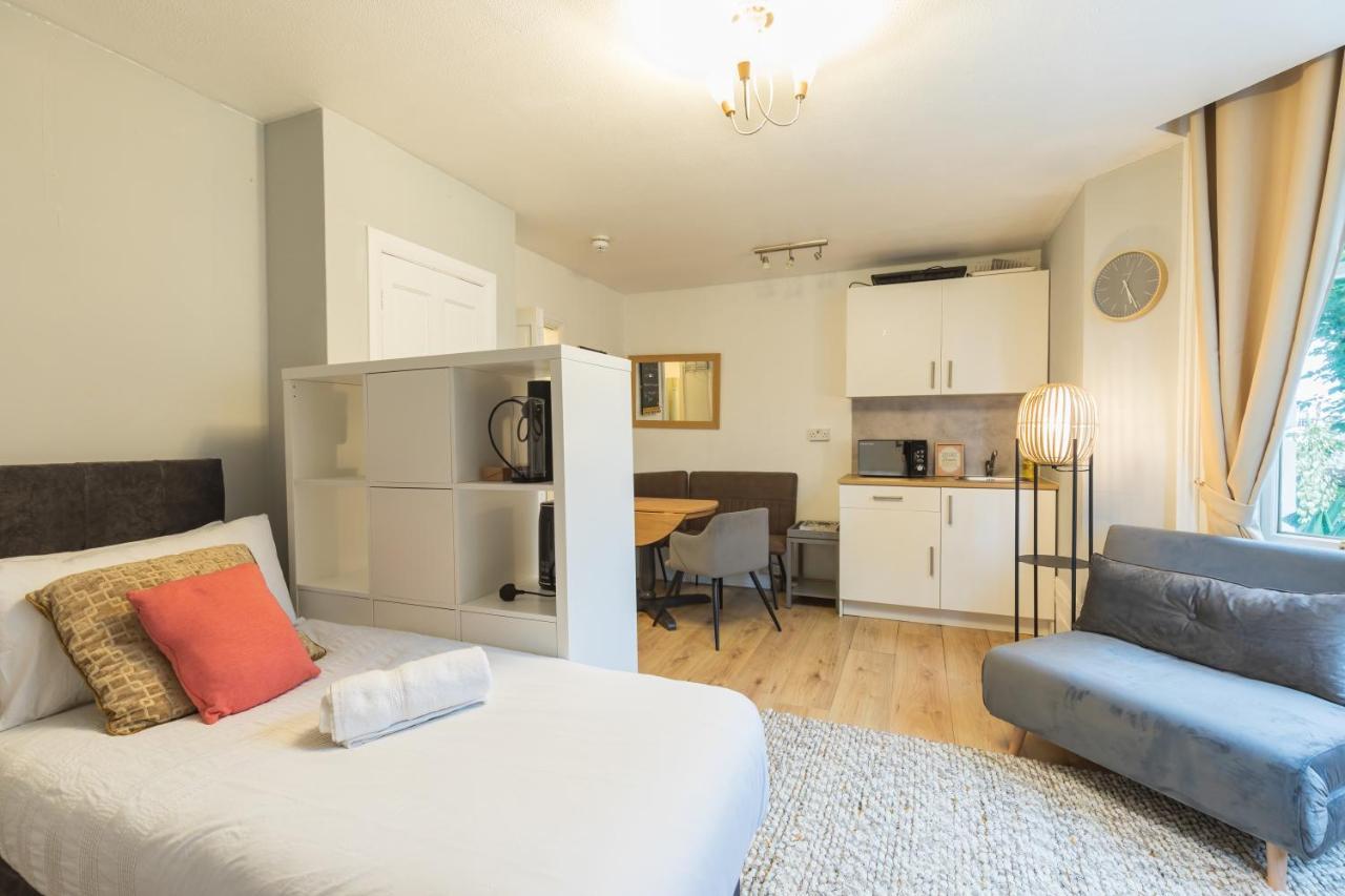 Sylish Studio Apartment Close To Station Brighton Екстериор снимка